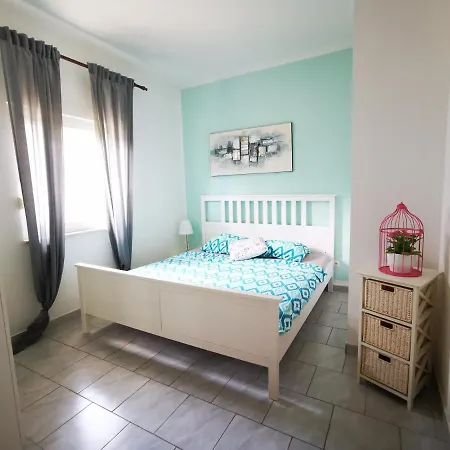 Dalma בית הארחה 3*