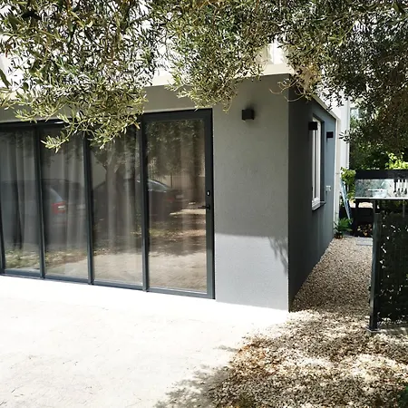 בית הארחה Dalma